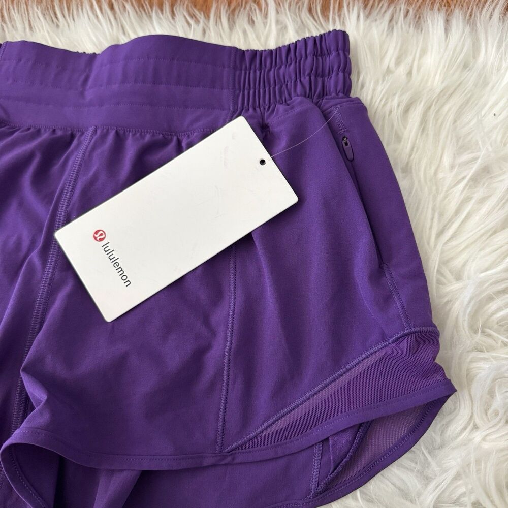 Lululemon Hotty Hot High Rise Shorts Women’s Sz 4 College Purple 2.5” Lined NWT - Picture 10 of 12